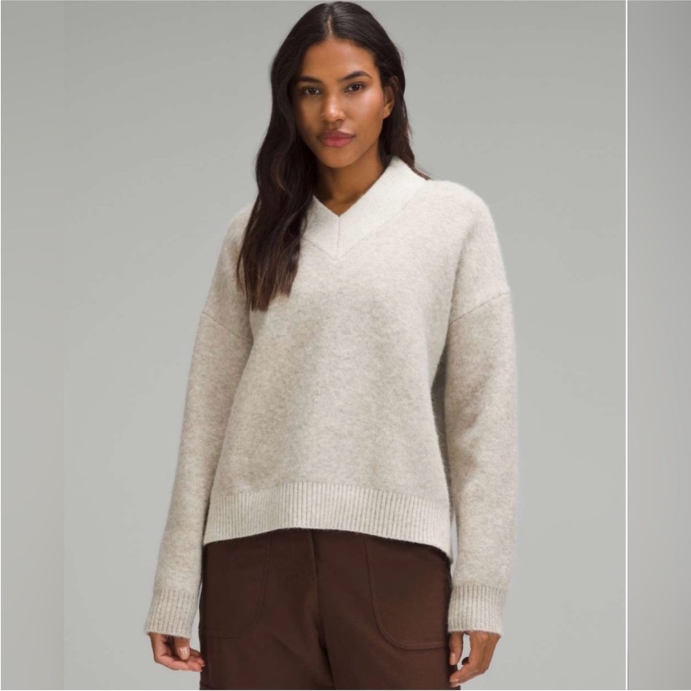 Lululemon Athletica Cream V-Neck Sweater | Women’s Alpaca Wool